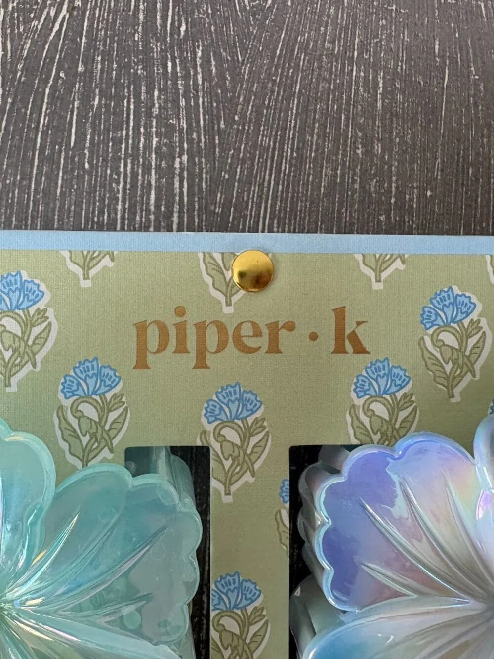 NWT - Piper K - Set of 4 - Iridescent Plumeria Hair Claw Clips